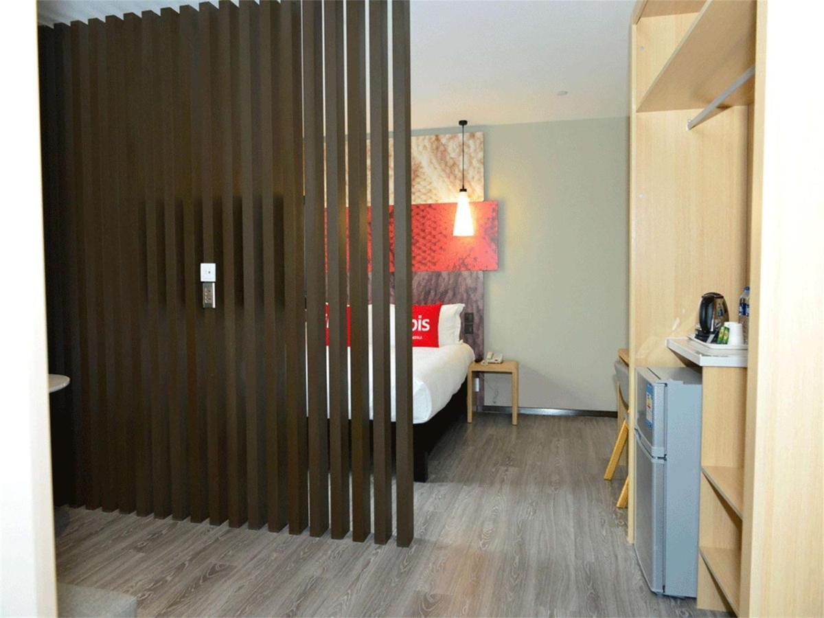 Ibis Beijing Guanzhuang Changying Middle Road Hotel Exterior foto